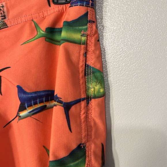 UZZI Men’s Swim Trunks in Coral & multi color swordfish Men’s Sz Lg. Swim Trunks - Picture 3 of 9